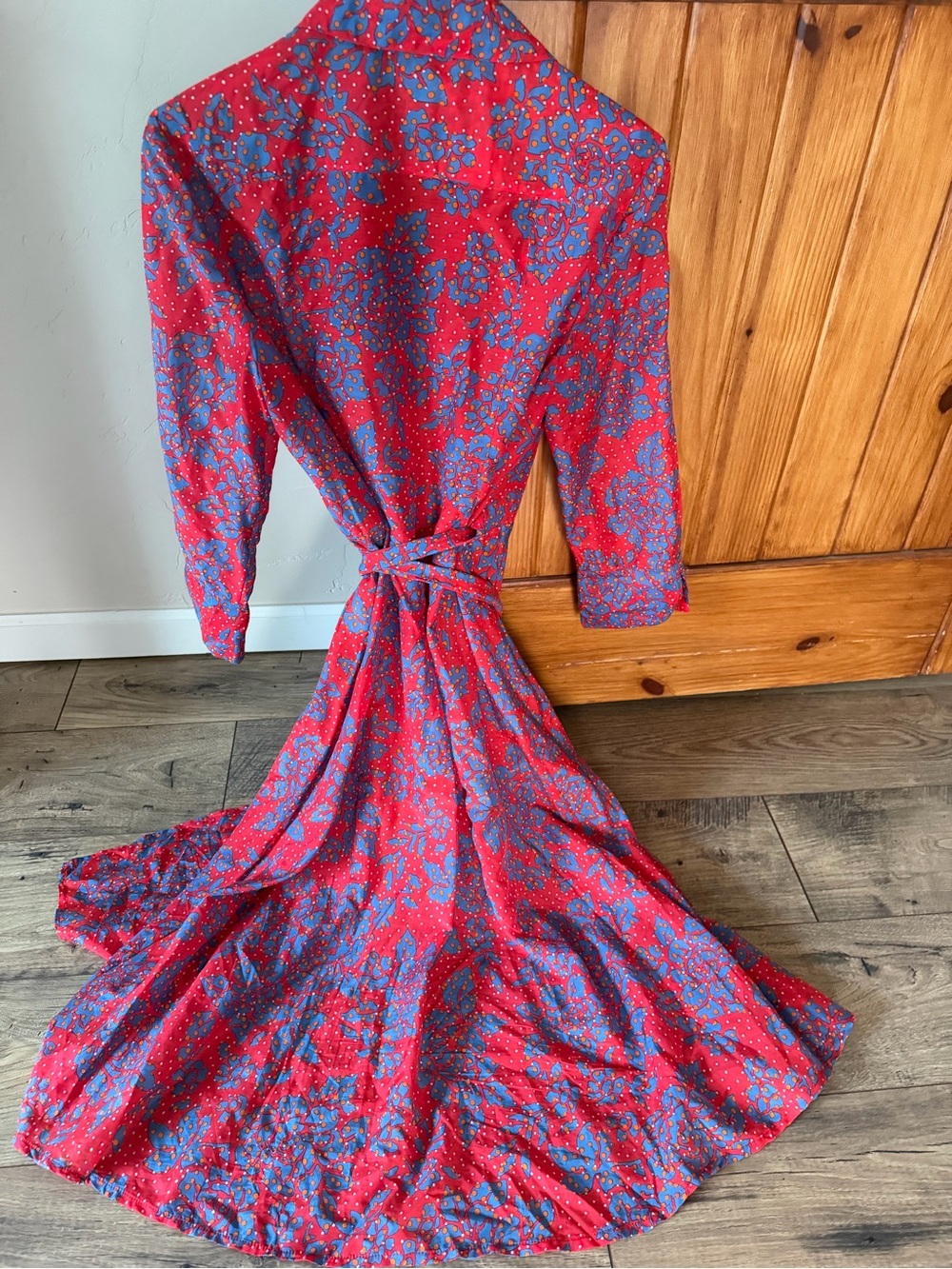 Diane von Furstenberg DVF Silk Cotton Floral Wrap Dress – Size Large - Picture 6 of 8